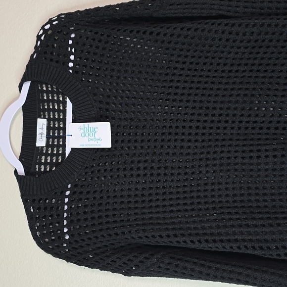 Charlotte avery solid  open weave  with thump holes pullover sweater  large NWT. - Picture 2 of 9